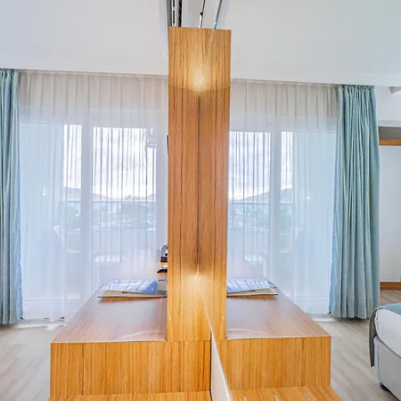 Mesut Hotel